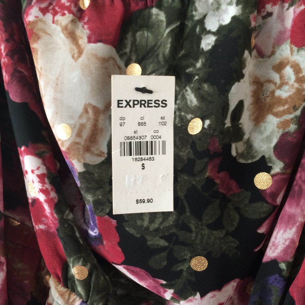 NWTOff-Shoulder Flounce-Sleeve Floral/Gold Dot Top - Picture 6 of 7
